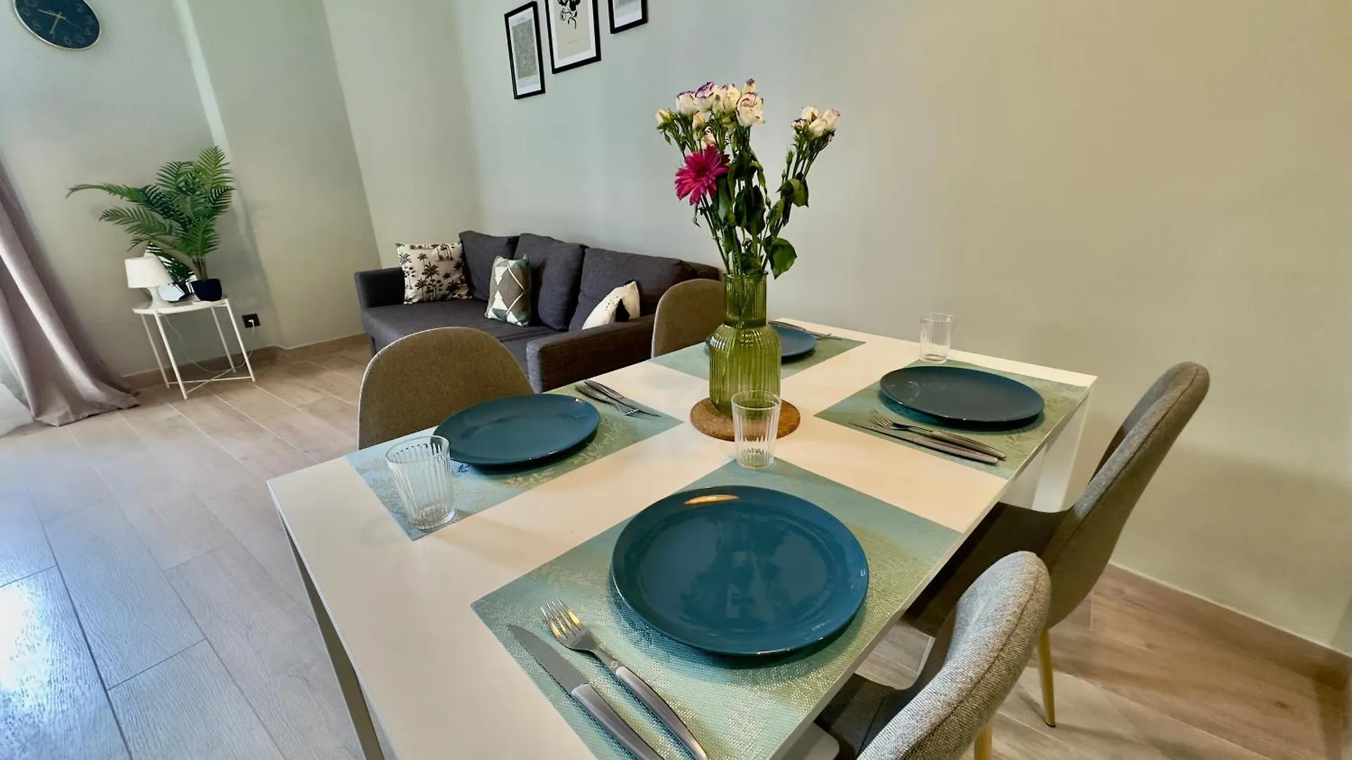 Cosy Home Cannes - Croisette 0*,  フランス